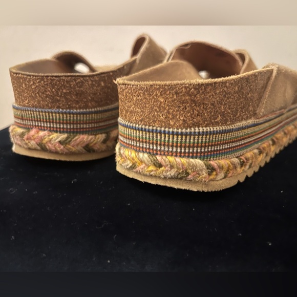 Chunky suede Platform Sandals - Picture 8 of 11